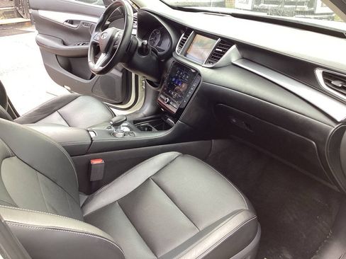 Used 2019 INFINITI QX50 Essential w/ Proactive Package AWD/4WD image 26