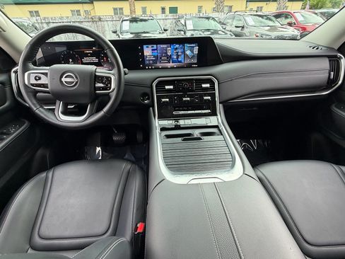 Certified 2026 Nissan Armada SV AWD/4WD image 14