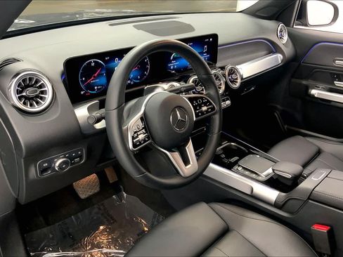 Certified 2022 Mercedes-Benz GLB 250 image 20