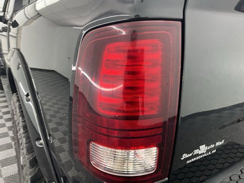 Used 2017 RAM 1500 Sport w/ Black Ram 1500 Sport Group image 22
