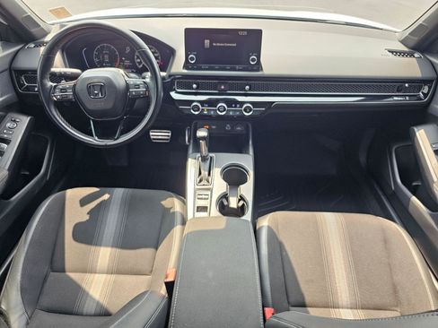 Used 2023 Honda Civic Sport image 15