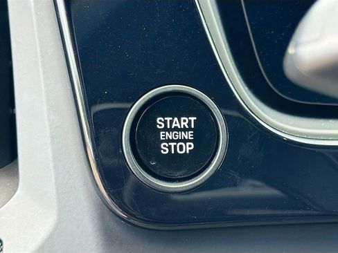 Used 2024 Porsche Cayenne Turbo GT image 39