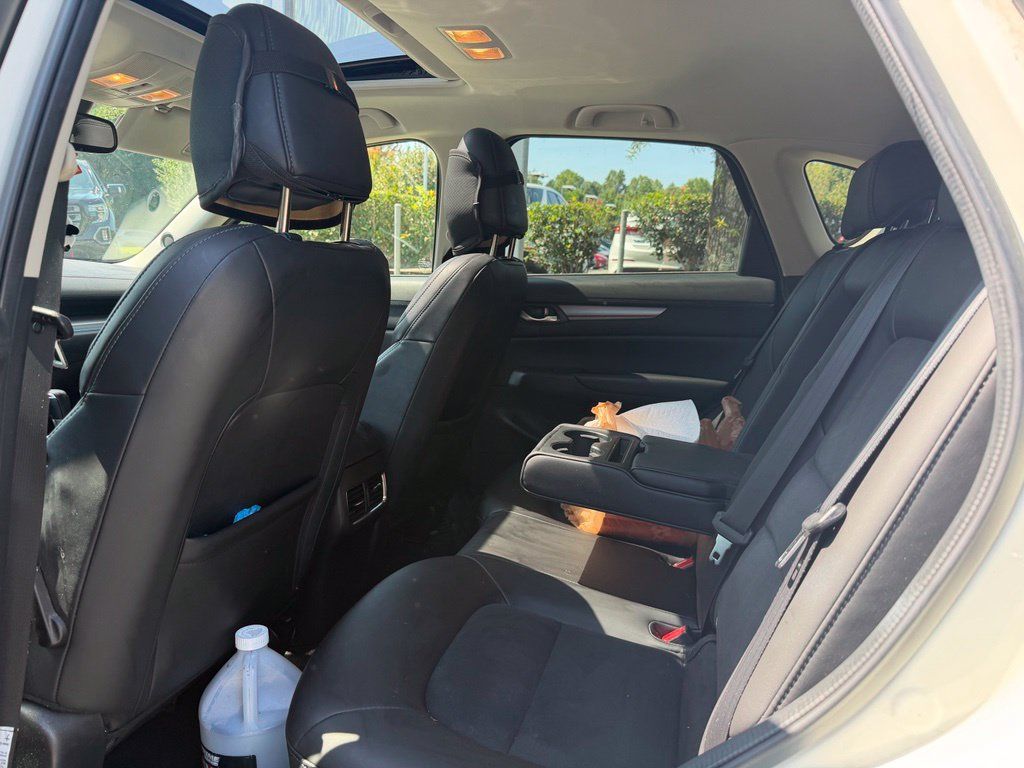 Used 2019 MAZDA CX-5 Touring FWD image 10