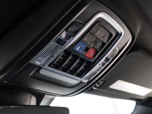 Used 2020 RAM 1500 Limited AWD/4WD image 25