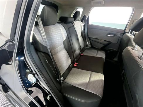 Used 2023 Nissan Rogue SV AWD/4WD image 26
