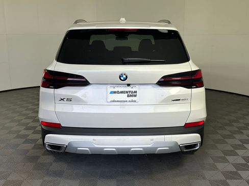 New 2026 BMW X5 xDrive40i image 8