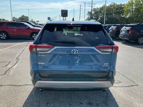 Used 2023 Toyota RAV4 XSE AWD/4WD image 24