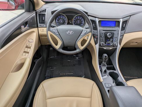 Used 2011 Hyundai Sonata Limited image 12