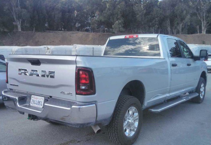 Used 2026 RAM 2500 Big Horn AWD/4WD image 2