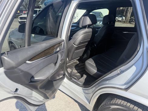 Used 2014 BMW X5 xDrive35i w/ M Sport image 14