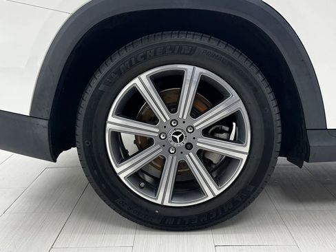 Used 2022 Mercedes-Benz GLS 450 4MATIC image 45