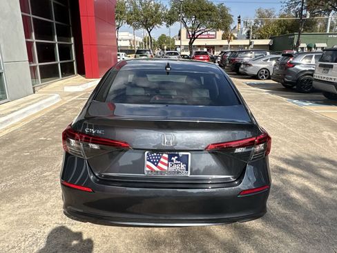 Certified 2023 Honda Civic LX image 5