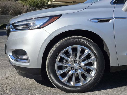 Used 2021 Buick Enclave Essence w/ Trailering Package, 5000 lbs. image 7