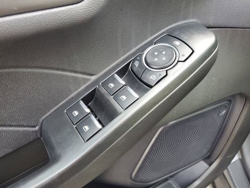 Certified 2024 Ford Escape SE w/ Class II Trailer Tow Package image 27