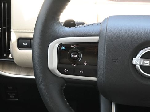 Used 2025 Nissan Armada Platinum RWD image 10