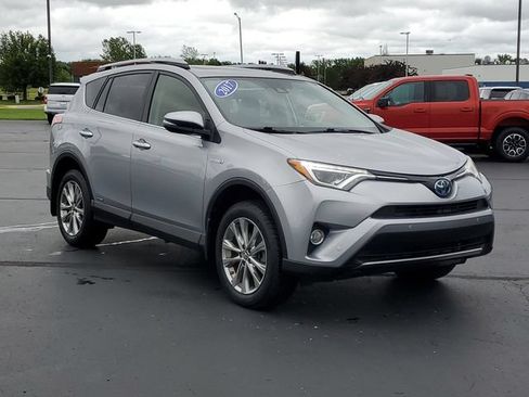 Used 2017 Toyota RAV4 Limited w/ All Weather Liner Package AWD/4WD image 2