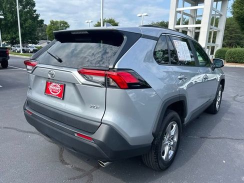 Used 2024 Toyota RAV4 XLE FWD image 7