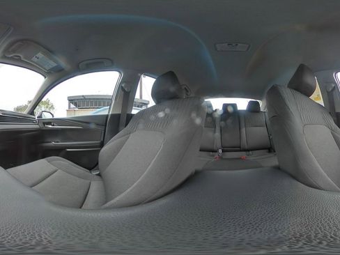 Used 2025 Toyota Camry LE image 43