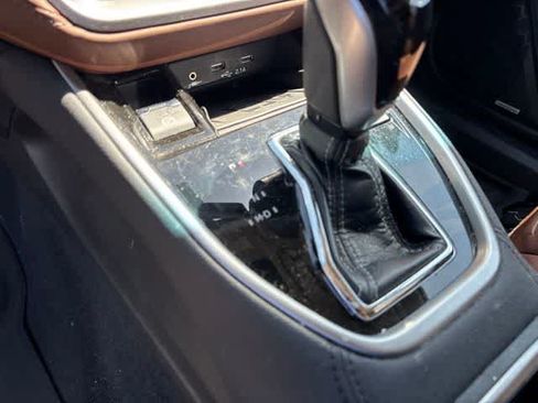 Used 2021 Subaru Outback Touring XT AWD/4WD image 18
