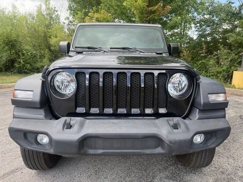 Used 2020 Jeep Wrangler Sport AWD/4WD image 12