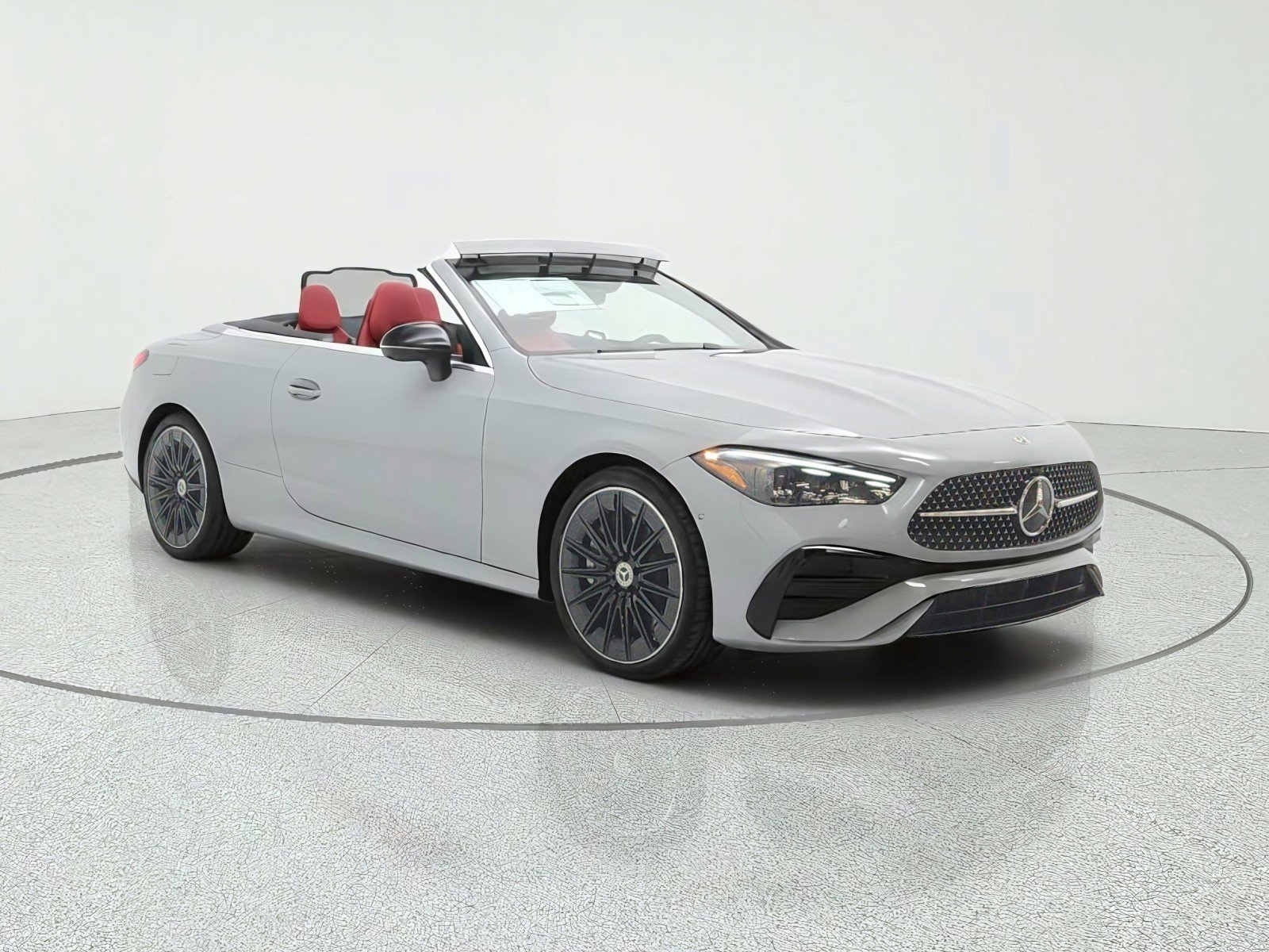 New 2027 Mercedes-Benz CLE 450 4MATIC Cabriolet image 3