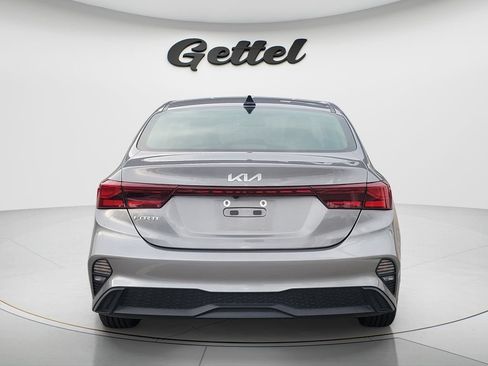 Used 2024 Kia Forte LXS FWD image 3