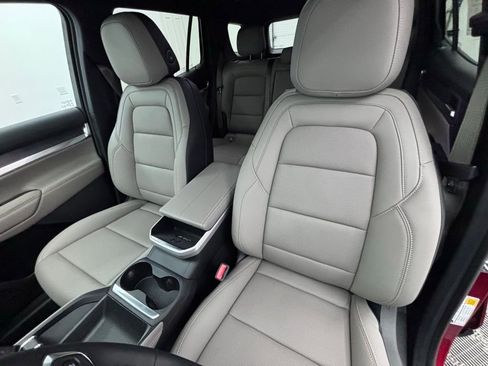 New 2026 GMC Terrain Elevation w/ Elevation Premium Package image 19