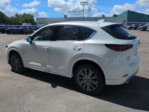 New 2025 MAZDA CX-5 Signature image 6