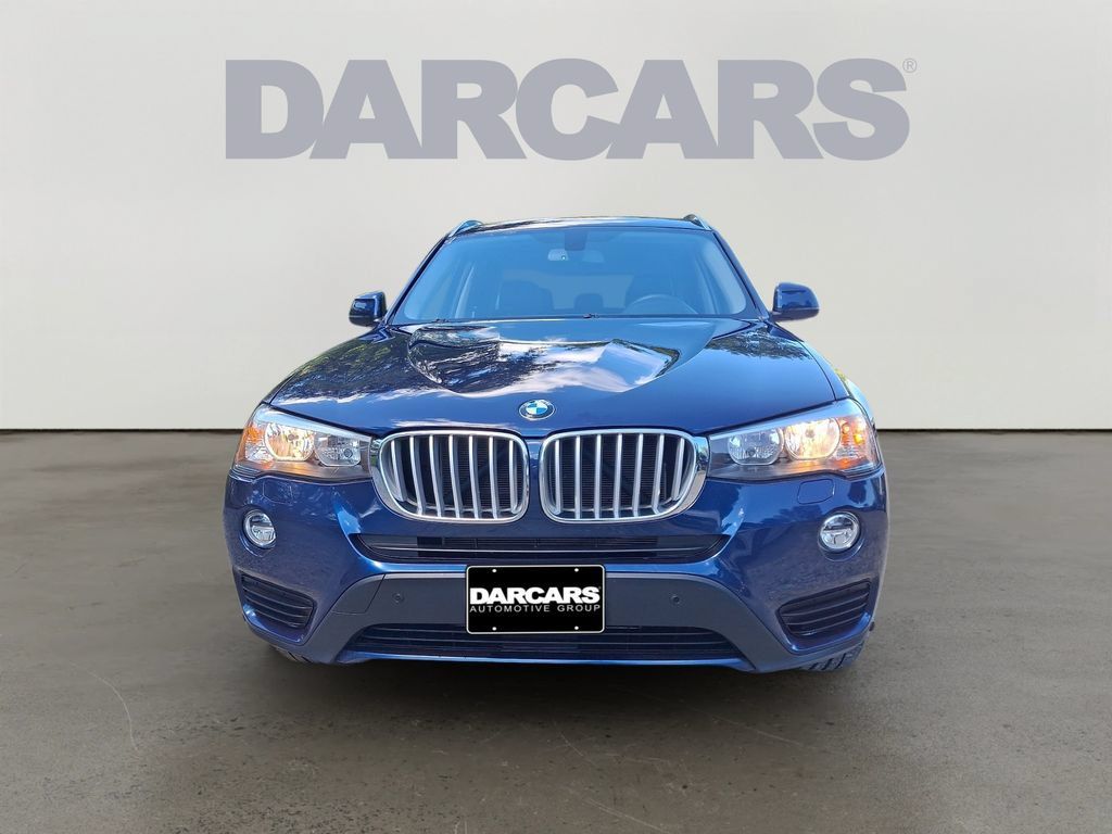 Used 2017 BMW X3 xDrive28i AWD/4WD image 2