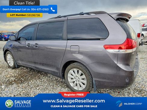 Used 2013 Toyota Sienna XLE AWD/4WD image 3