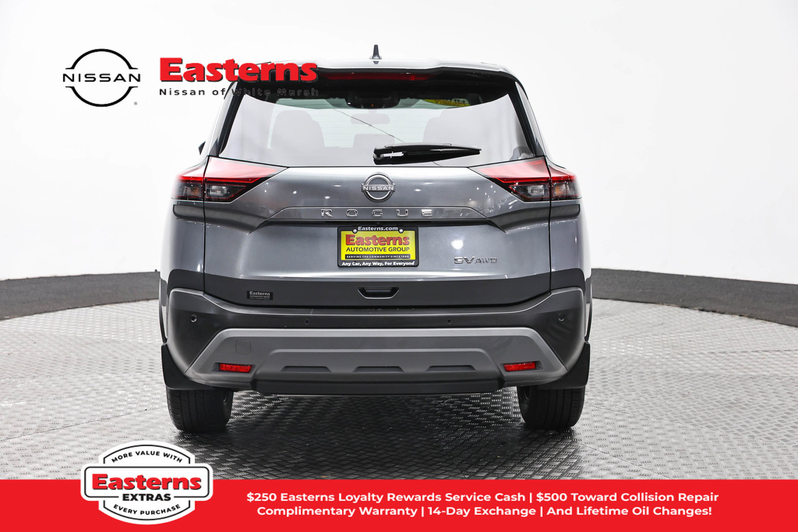 Used 2023 Nissan Rogue SV AWD/4WD image 6