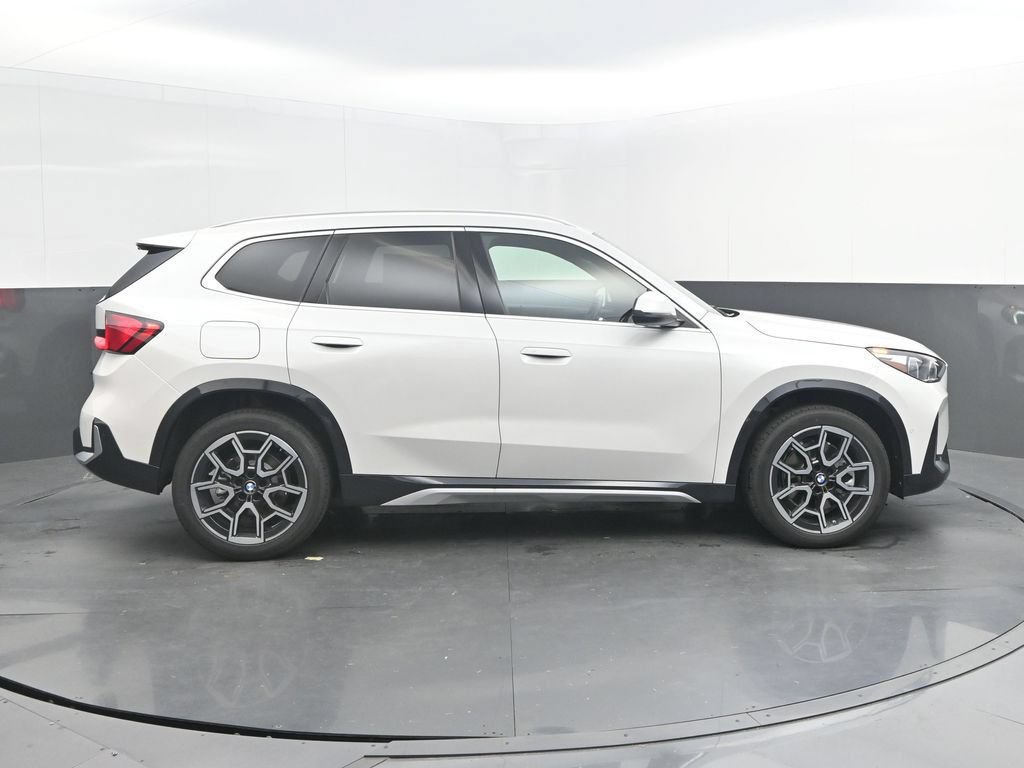 New 2026 BMW X1 xDrive28i w/ Technology Package AWD/4WD image 8
