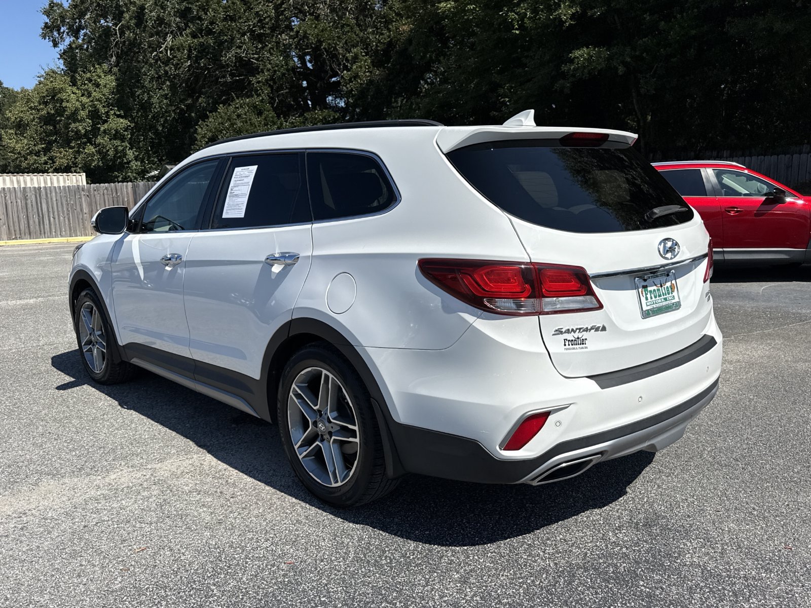 Used 2018 Hyundai Santa Fe Limited FWD image 3