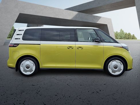 Used 2025 Volkswagen ID. Buzz 1st Edition image 7