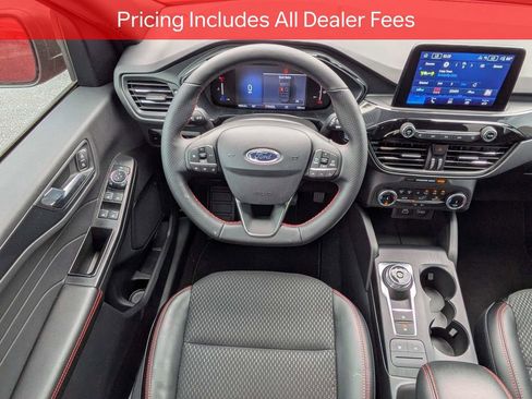 Used 2025 Ford Escape ST-Line FWD image 16