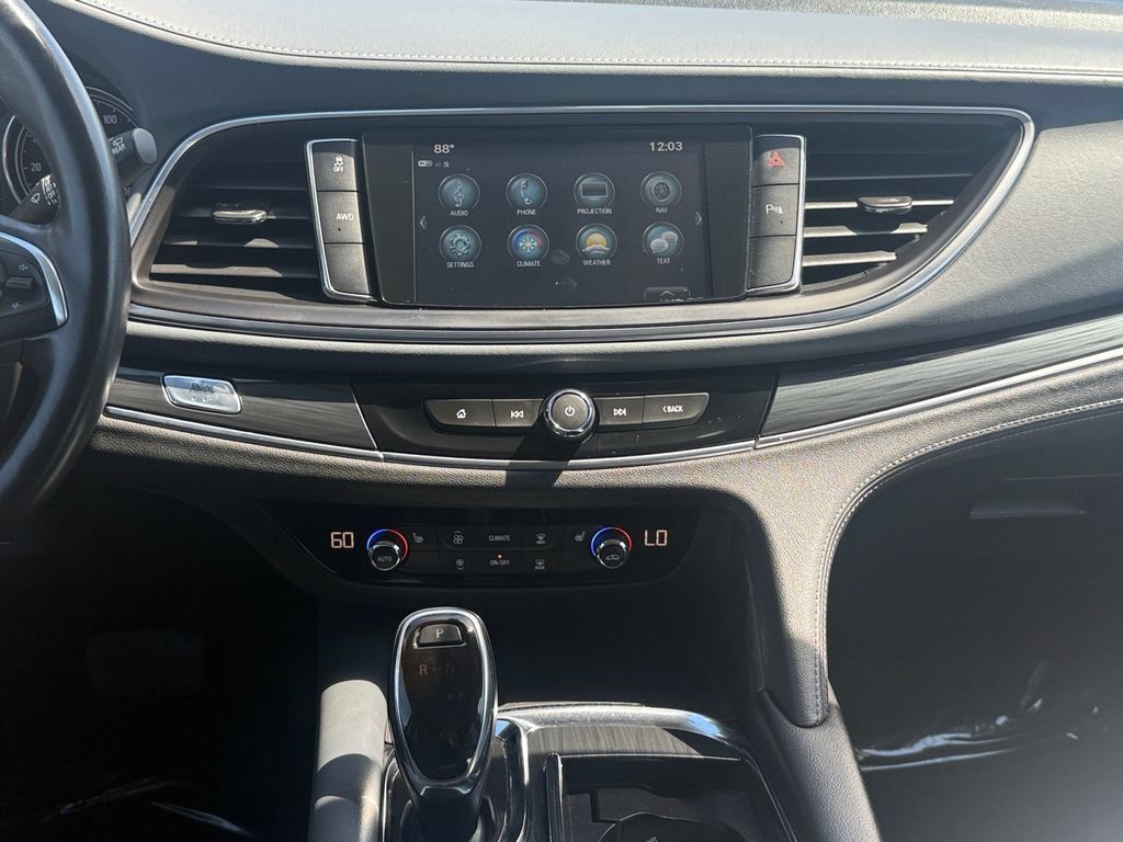 Used 2019 Buick Enclave Essence w/ LPO, Luxury Package AWD/4WD image 11