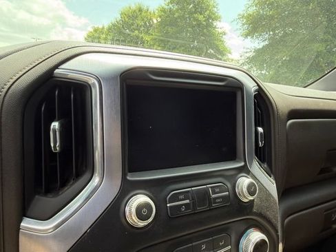 Used 2020 GMC Sierra 1500 SLT w/ SLT Premium Package AWD/4WD image 15