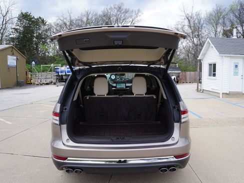 Used 2020 Lincoln Aviator Reserve w/ Equipment Group 201A AWD/4WD image 4