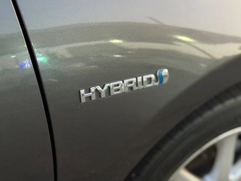 Used 2012 Toyota Prius C Three FWD image 8