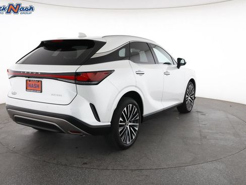 Used 2023 Lexus RX 350 Premium Plus w/ Cold Area Package FWD image 12