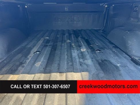 Used 2018 GMC Sierra 2500 4x4 Crew Cab w/ Sierra Convenience Package image 17