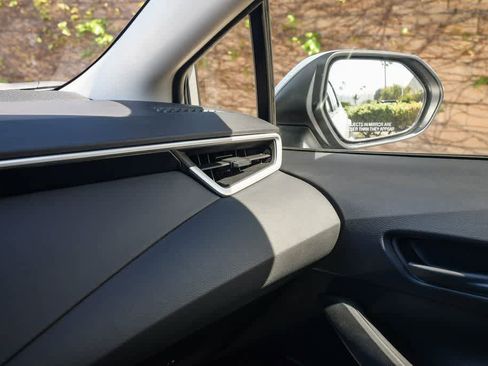 Used 2023 Toyota Corolla LE w/ Carpet Mat Package (TMS) image 21