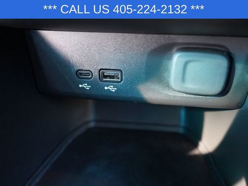 Used 2025 Buick Envista Sport Touring image 36