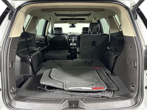 Used 2019 GMC Acadia Denali AWD/4WD image 26