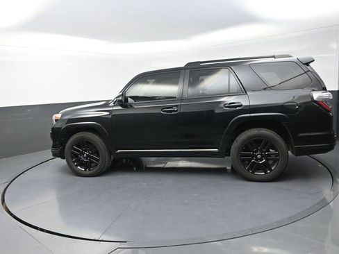 Used 2020 Toyota 4Runner Nightshade AWD/4WD image 9