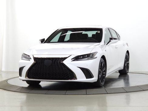 Used 2023 Lexus ES 350 F Sport w/ Accessory Package (Z2) FWD image 4