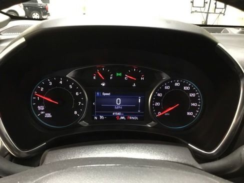 Used 2024 Chevrolet Equinox LT FWD image 28