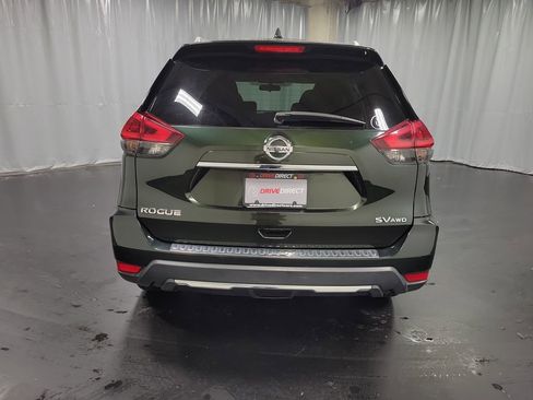 Used 2018 Nissan Rogue SV image 8