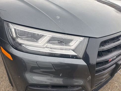 Used 2020 Audi SQ5 Premium Plus w/ Premium Plus Package image 2