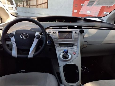 Used 2012 Toyota Prius Three FWD image 19